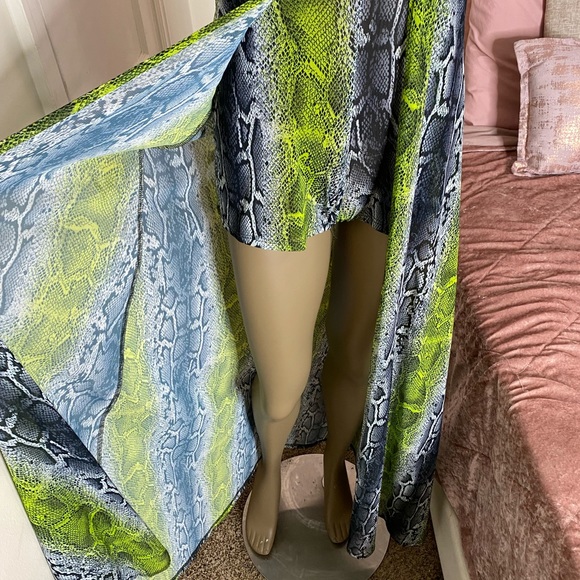 RAMISOU Mesh Halter Top Romper - Picture 7 of 7